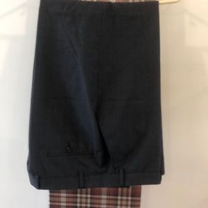 Mens dress pants. EUC